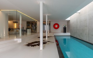 Piscine intérieure