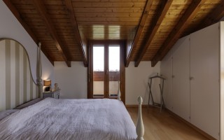 Chambre à coucher avec balconnet